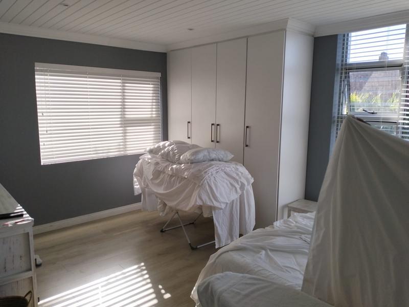 To Let 1 Bedroom Property for Rent in Dana Bay Western Cape